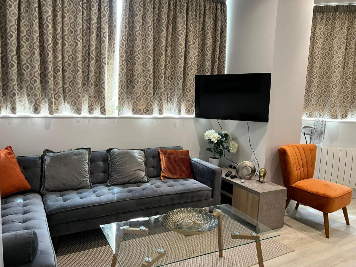 99 Guest House Eastbourne Dış mekan fotoğraf